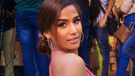 poonma pandey|Poonam Pandey history, filmography, controversies